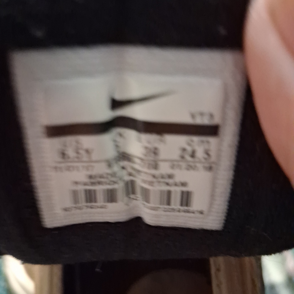 Nike Black Sneakers